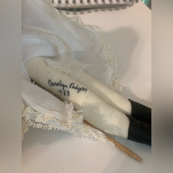 Vintage “Remember When” Original Soft Sculpture Red Head Doll in Edwardian Dress - Picture 7 of 10